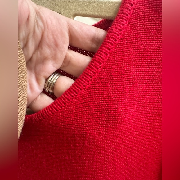 Michael Kors red Christmas sweater, size M - Picture 6 of 10
